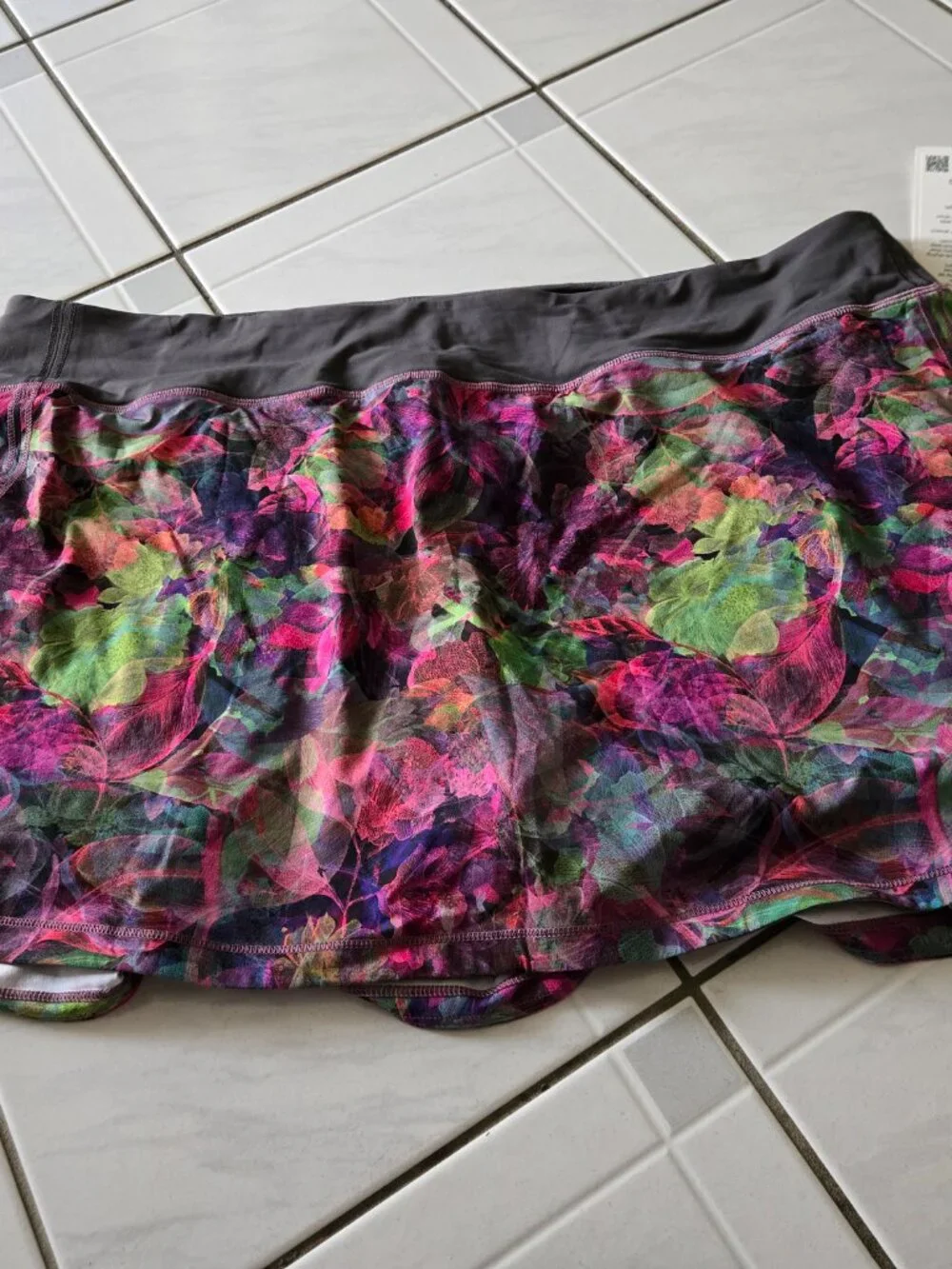 NWT Lulululemon Pace Rival Mid Rise Skirt Long Vivid Floral Tone Multi 16